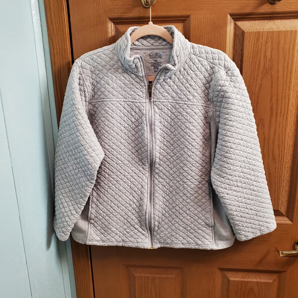 Womens croft & barrow quilted jacket. Size PXXL. Gray